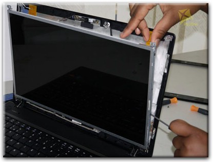 Замена экрана ноутбука Emachines в Нахабино